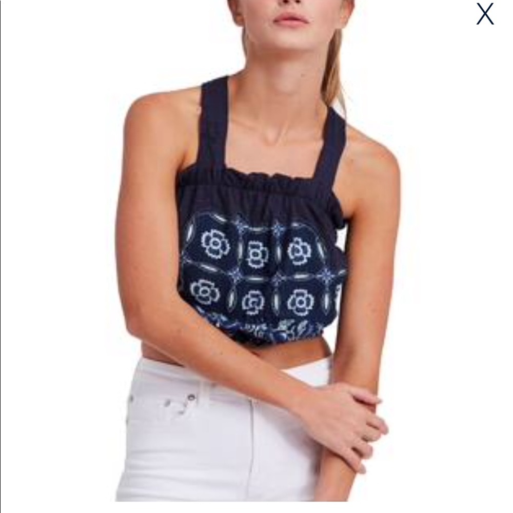 NWT Free People navy bubble crop top. Size xs